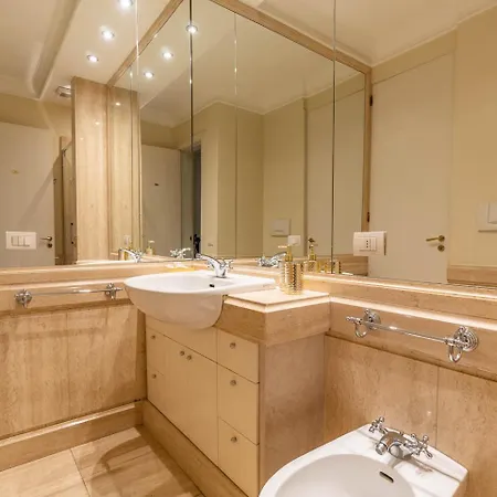 The Train Penzion 3*