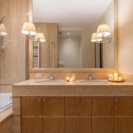 בית הארחה The Train 3*